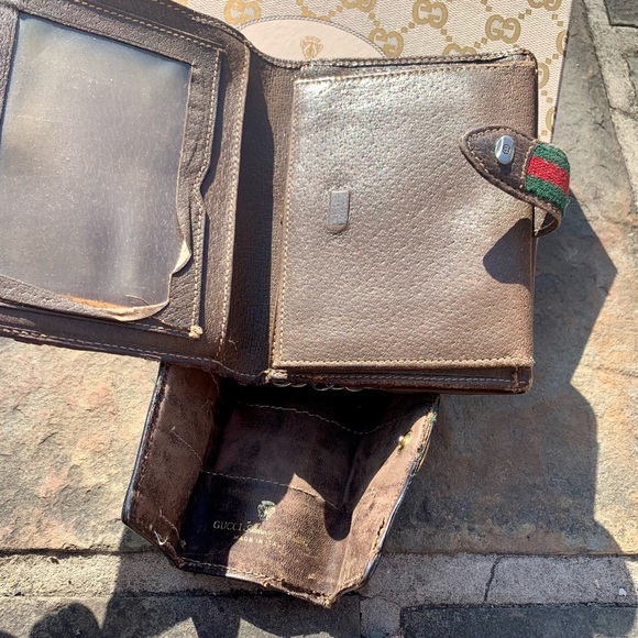 Authentic vintage Gucci wallet & key holder - Picture 3 of 4